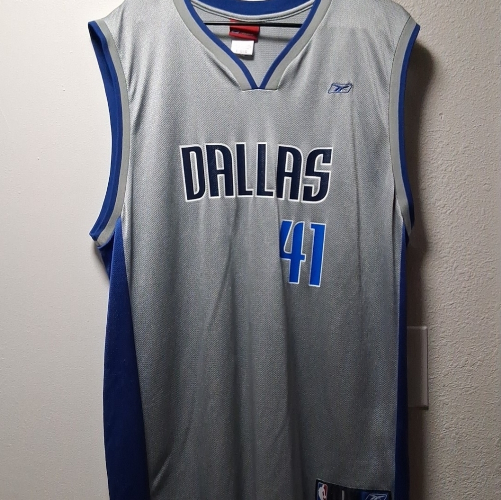 Dirk Nowitzki Dallas Mavericks Jersey
